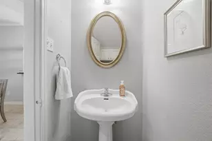 1809 S 11th St, Waco, TX 76706 - Photo 22