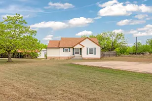 617 Neas Rd, Abilene, TX 79601 - Photo 2