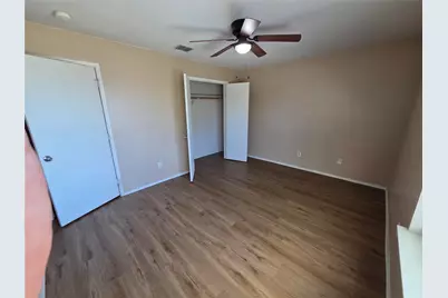 2326 Kingsway Drive, Arlington, TX 76012 - Photo 16