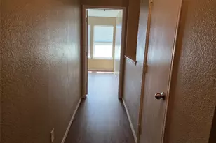 2326 Kingsway Dr, Arlington, TX 76012 - Photo 8