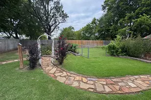 2865 Oak Creek Dr, Paris, TX 75462 - Photo 24