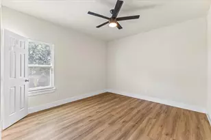 2601 Hutchinson St, Fort Worth, TX 76106 - Photo 14