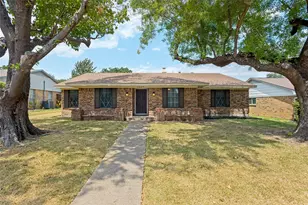 2629 Montclair Ln, Mesquite, TX 75150 - Photo 1