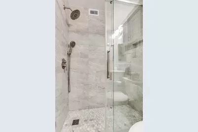 5930 Sandhurst Lane #120, Dallas, TX 75206 - Photo 16
