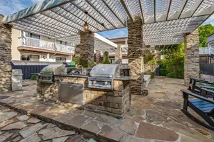 5930 Sandhurst Ln, Dallas, TX 75206 - Photo 22