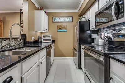 5930 Sandhurst Lane #120, Dallas, TX 75206 - Photo 4