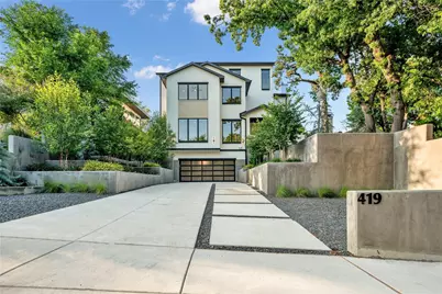 419 W Colorado Boulevard, Dallas, TX 75208 - Photo 2