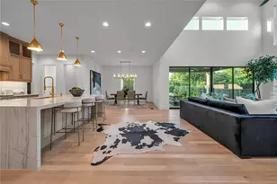 419 W Colorado Blvd, Dallas, TX 75208 - Photo 6