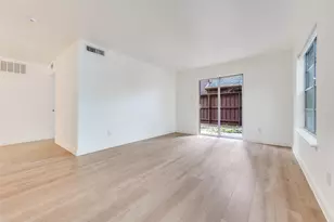 4219 Avondale Ave, Dallas, TX 75219 - Photo 10