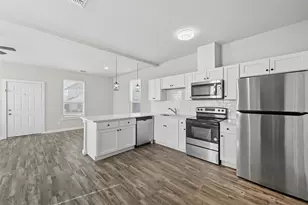 3475 Valley Vista Dr, Fort Worth, TX 76053 - Photo 6