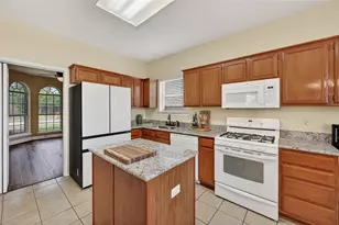 757 Summit Run, Lewisville, TX 75077 - Photo 16