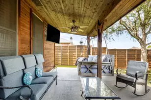 1454 Lochspring Dr, Rockwall, TX 75032 - Photo 2