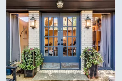 3639 Hawthorne Avenue, Dallas, TX 75219 - Photo 2