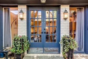 3639 Hawthorne Ave, Dallas, TX 75219 - Photo 2