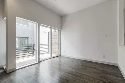 2290 N Fitzhugh Avenue #20, Dallas, TX 75204 - Photo 8
