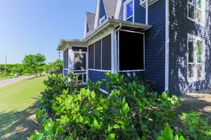 453 E Marshall St, Van Alstyne, TX 75495 - Photo 4