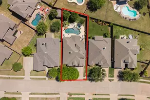 1685 Yukon Dr, Burleson, TX 76028 - Photo 2