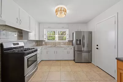 5406 Vicki Street, Haltom City, TX 76117 - Photo 10