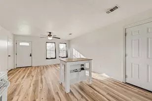 1303 S Medora St, Terrell, TX 75160 - Photo 6