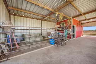 1186 County Rd 1024, Glen Rose, TX 76043 - Photo 28