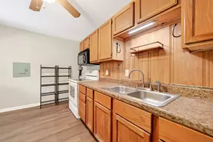 7115 Broken Bow Dr, Mabank, TX 75156 - Photo 18