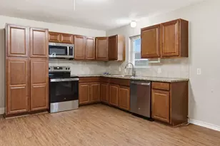 6500 Callahan Ct, Fort Worth, TX 76112 - Photo 10