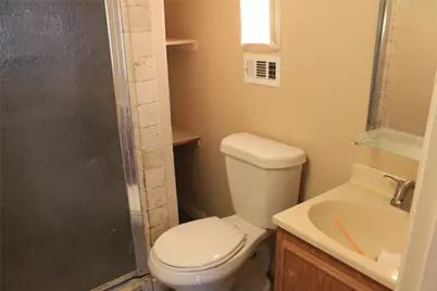 809 W Northgate Drive, Irving, TX 75062 - Photo 16