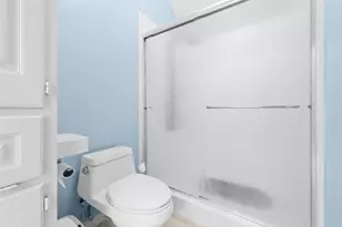 3010 Club Hill Dr, Garland, TX 75043 - Photo 18