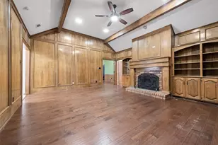 3010 Club Hill Dr, Garland, TX 75043 - Photo 6