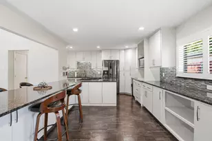 11411 Park Central Pl, Dallas, TX 75230 - Photo 18