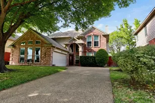 825 Wynnpage Ln, Plano, TX 75075 - Photo 1