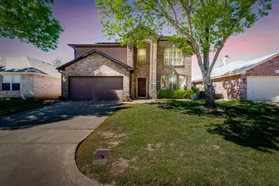 4816 Sleepy Ridge Circle, Fort Worth, TX 76133 - Photo 1
