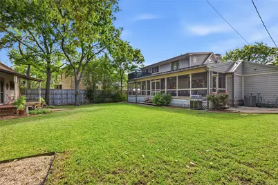 9204 Hermosa Drive, Dallas, TX 75218 - Photo 4