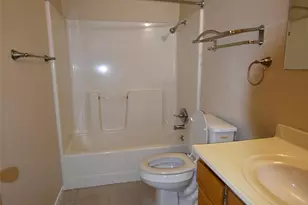 606 N Main St, Collinsville, TX 76233 - Photo 8