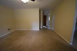 606 N Main St, Collinsville, TX 76233 - Photo 2