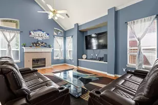 3480 Daisy Ln, Grand Prairie, TX 75052 - Photo 6