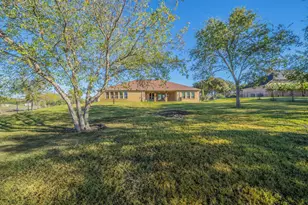 2852 Sonterra Dr, Cedar Hill, TX 75104 - Photo 26
