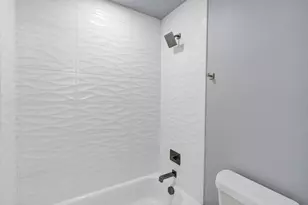 588 Highview Ct, Godley, TX 76044 - Photo 34