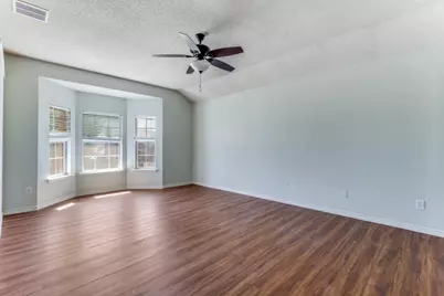 8509 Coventry Drive, Rowlett, TX 75089 - Photo 4