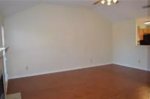 724 Lemons St, Cedar Hill, TX 75104 - Photo 4