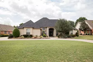671 Brookglen Ct, Waxahachie, TX 75165 - Photo 2
