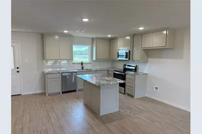 312 Myers Drive, Springtown, TX 76082 - Photo 2