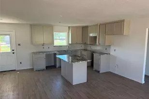 312 Myers Dr, Springtown, TX 76082 - Photo 2