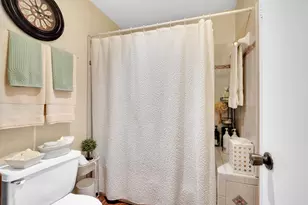 2902 Green Oaks Dr, Garland, TX 75040 - Photo 16