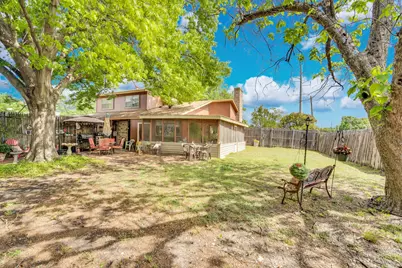 2902 Green Oaks Drive, Garland, TX 75040 - Photo 22