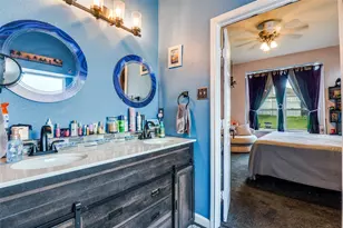 805 E Huitt Ln, Euless, TX 76040 - Photo 22