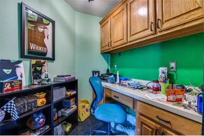 805 E Huitt Lane, Euless, TX 76040 - Photo 16