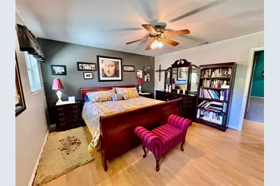 111 Granada Square, Canton, TX 75103 - Photo 8