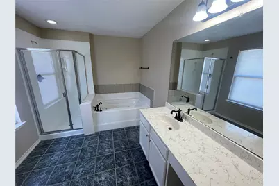 640 Gibson Street, Cedar Hill, TX 75104 - Photo 14