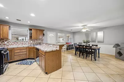 635 Classen Drive, Dallas, TX 75218 - Photo 12